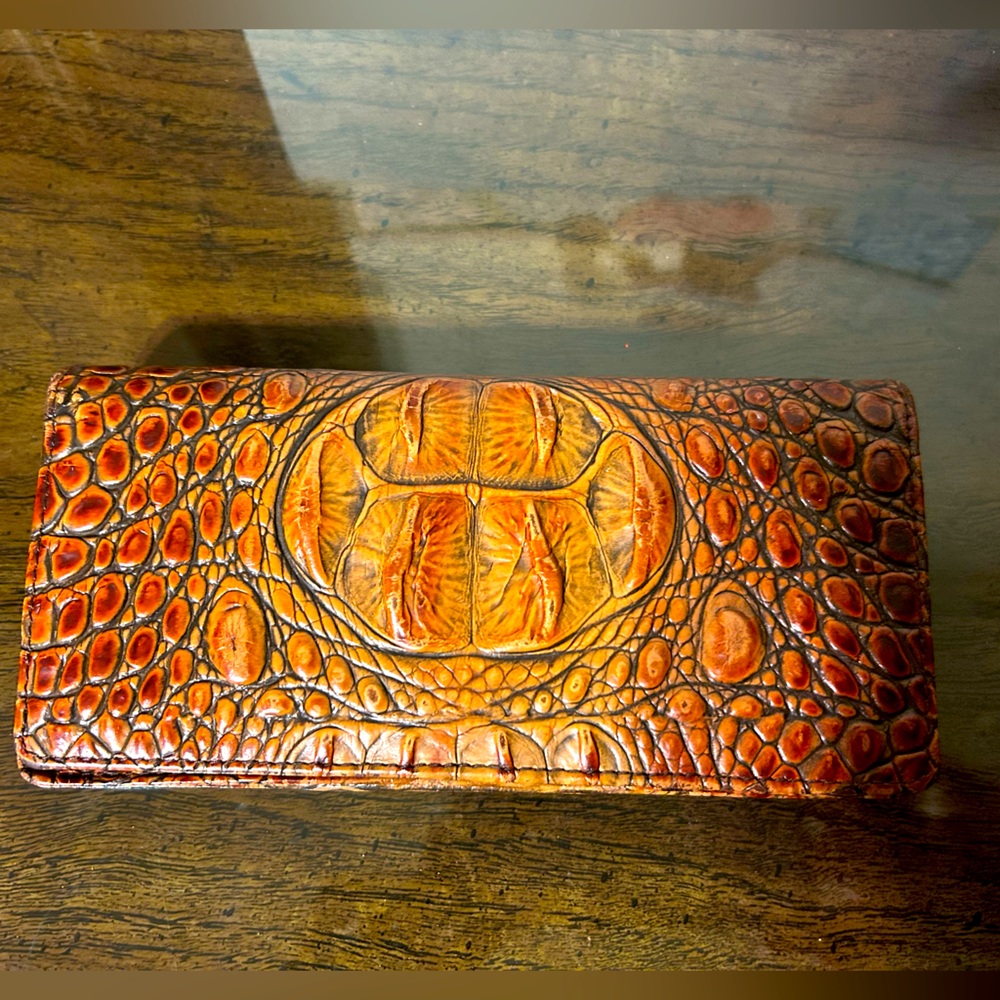 Women’s Brahmin Wallet